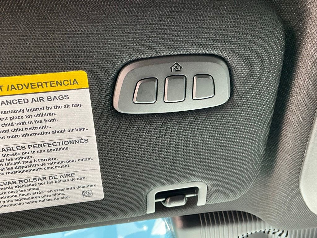 Used 2025 Ford Explorer ST w/ Sun And Sound Package AWD/4WD image 41