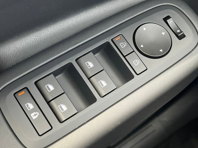 New 2026 Hyundai Santa Fe SE image 18