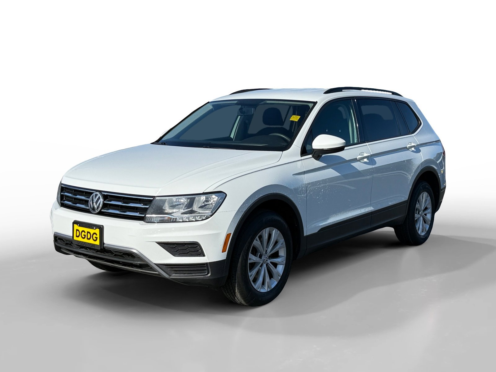 Used 2020 Volkswagen Tiguan S image 1
