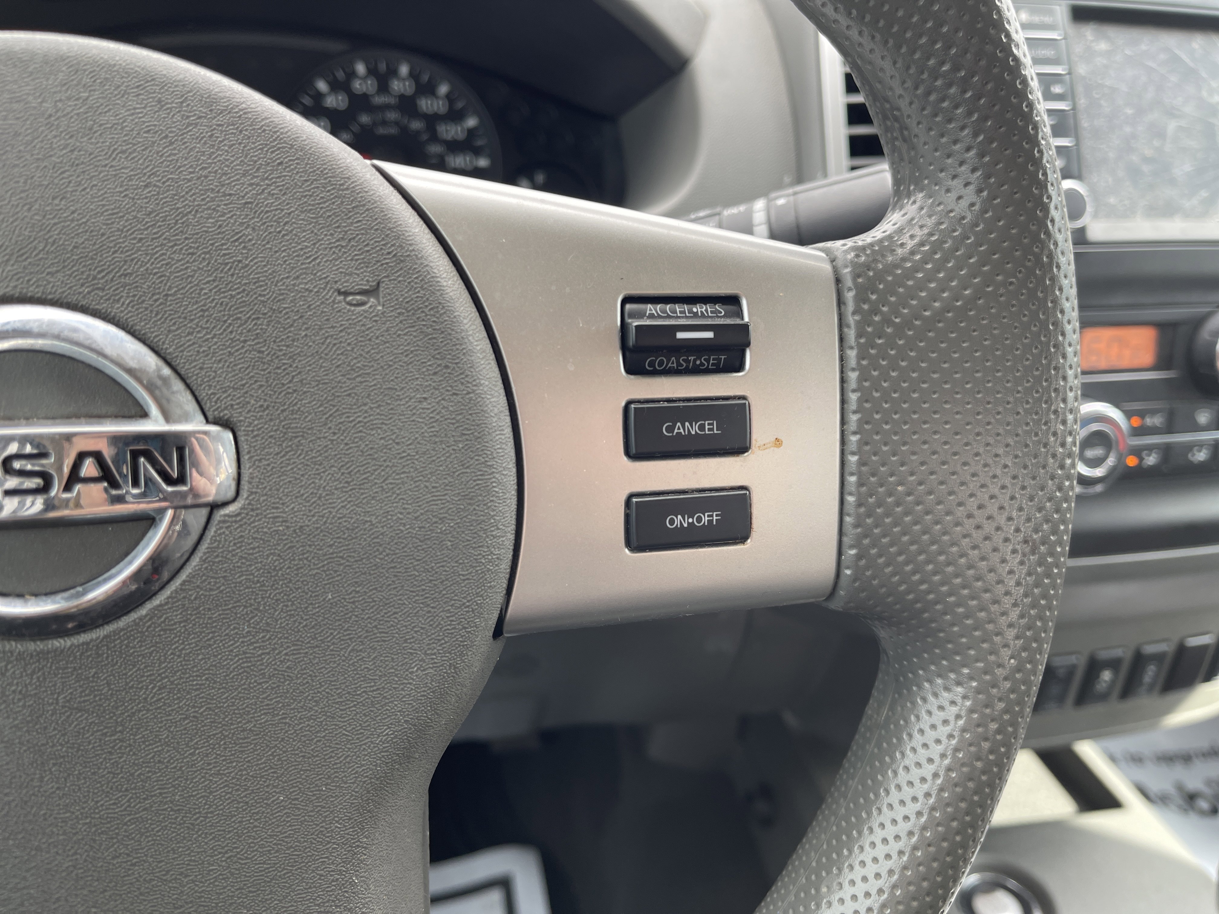 Used 2020 Nissan Frontier SV w/ Midnight Edition Floor Mats image 19