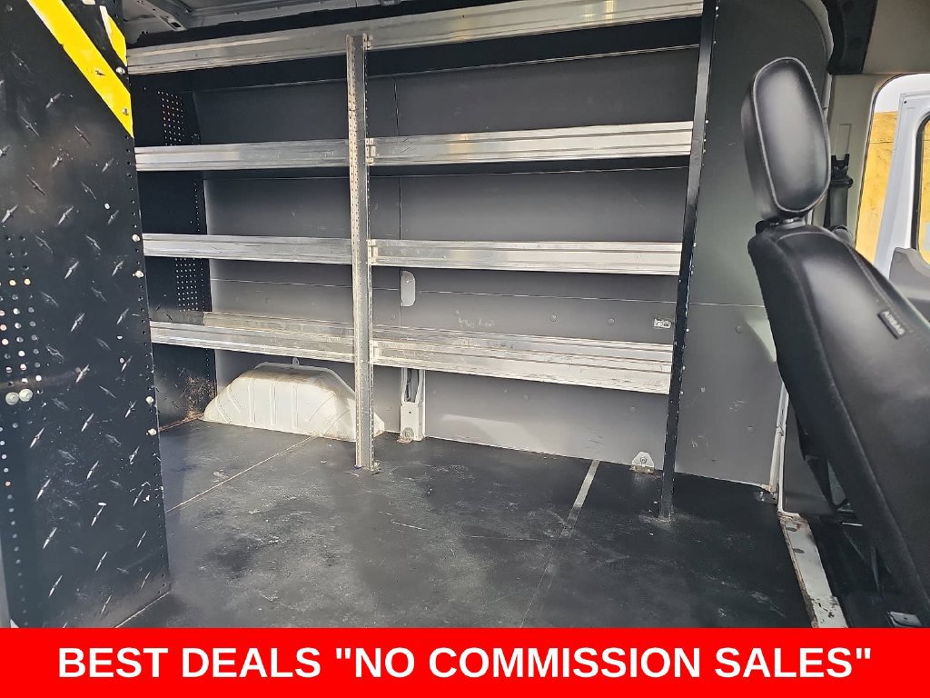 Used 2022 Ford E-Transit Medium Roof RWD image 11