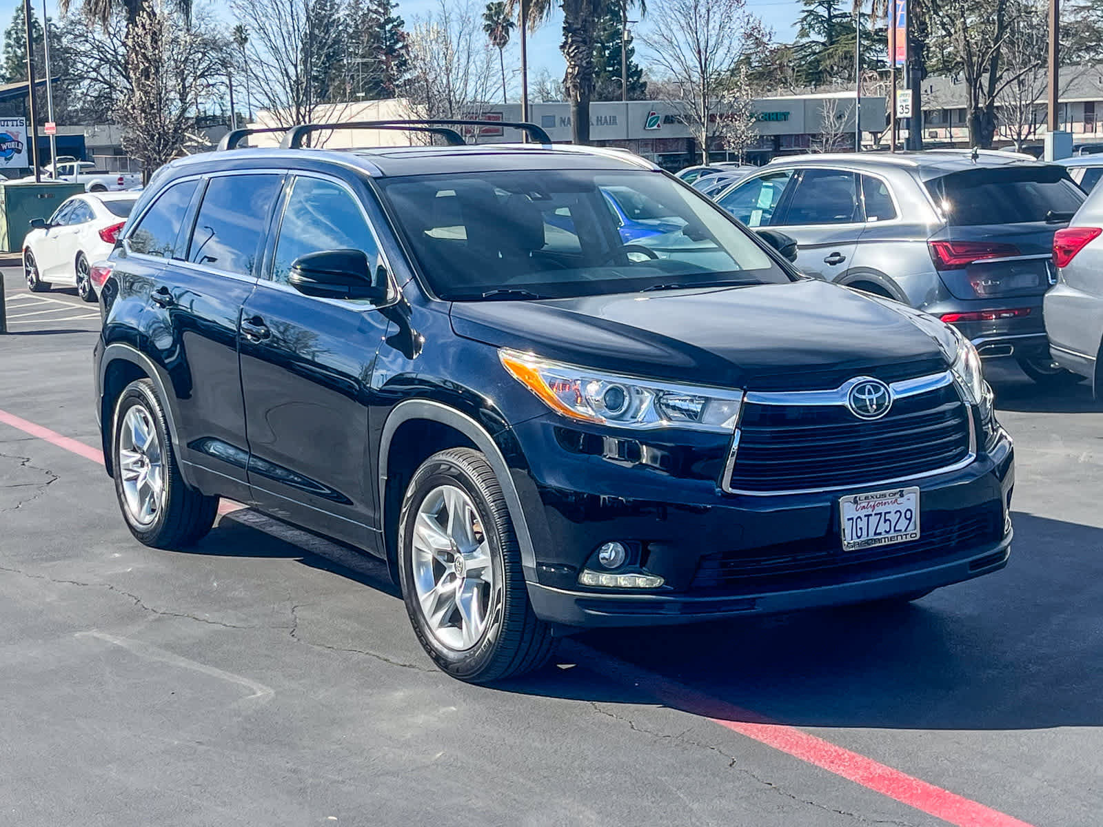 Used 2014 Toyota Highlander Limited Platinum image 5
