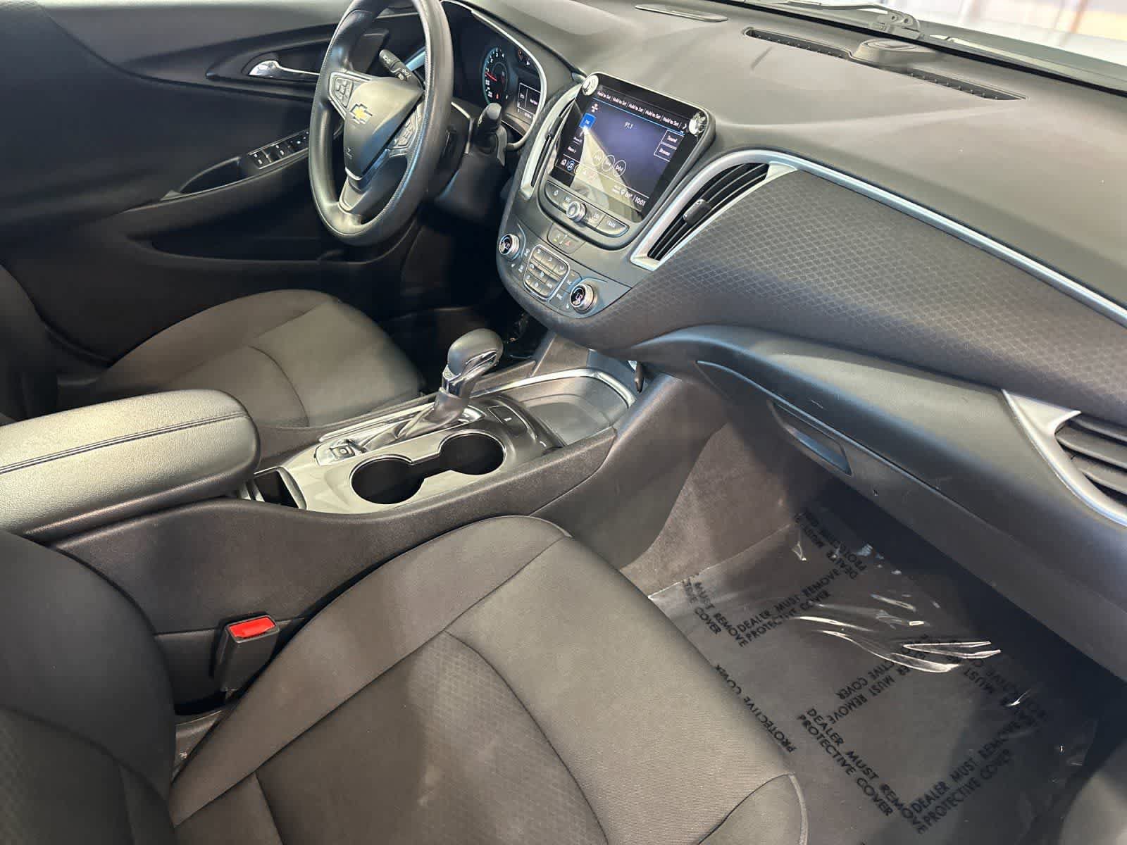 Used 2023 Chevrolet Malibu LT FWD image 16