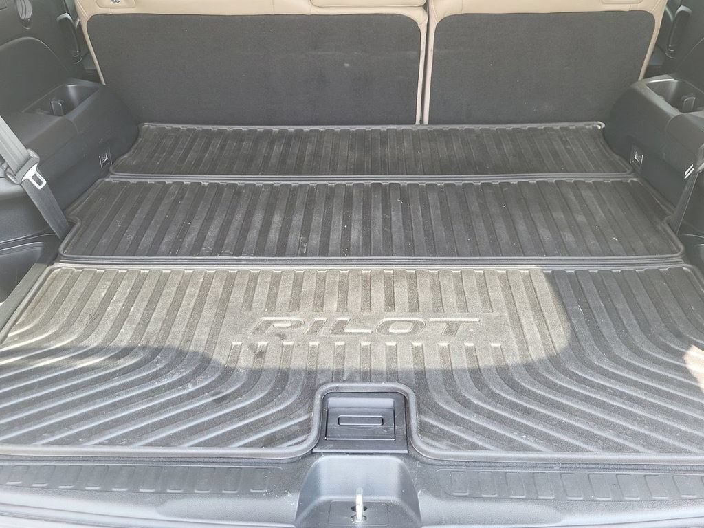 Used 2017 Honda Pilot EX-L image 32