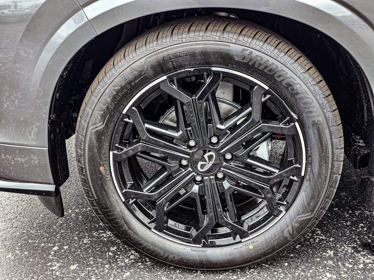 New 2026 INFINITI QX80 4WD image 11