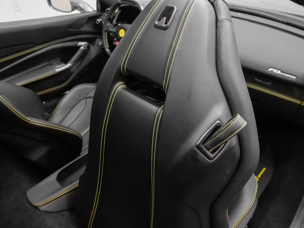 Used 2022 Ferrari F8 Tributo image 28