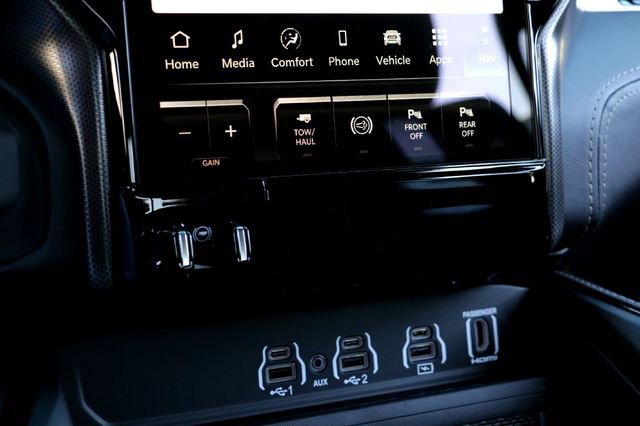 New 2026 RAM 2500 Limited image 15