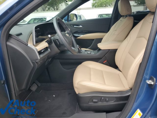 Certified 2024 Cadillac XT4 Luxury FWD image 18