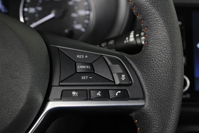 Certified 2024 Nissan Kicks SR FWD image 25