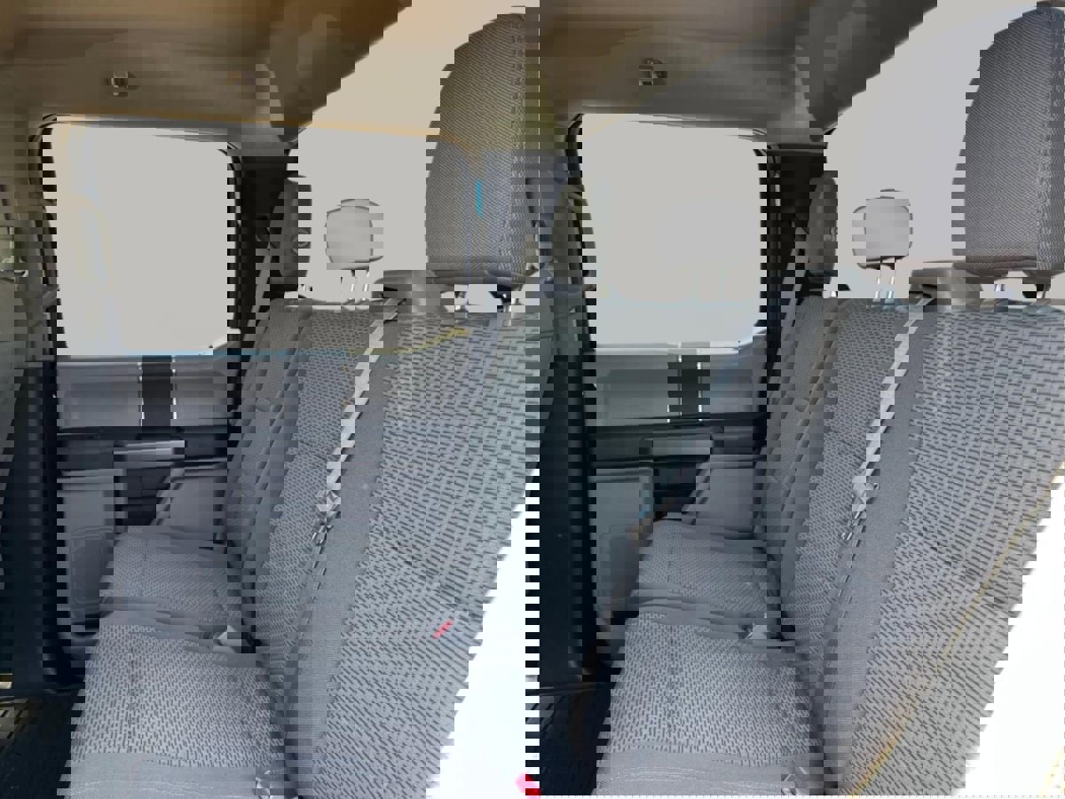 Used 2017 Ford F150 XLT w/ Trailer Tow Package image 24