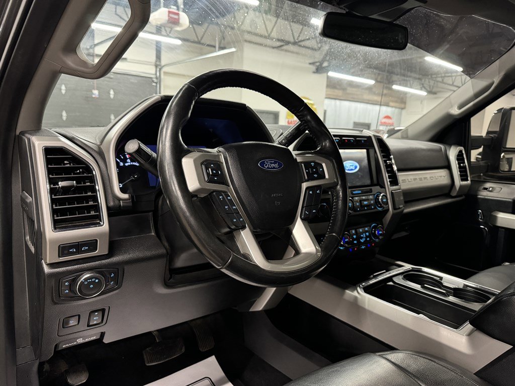Used 2020 Ford F350 Lariat w/ Lariat Ultimate Package AWD/4WD image 22