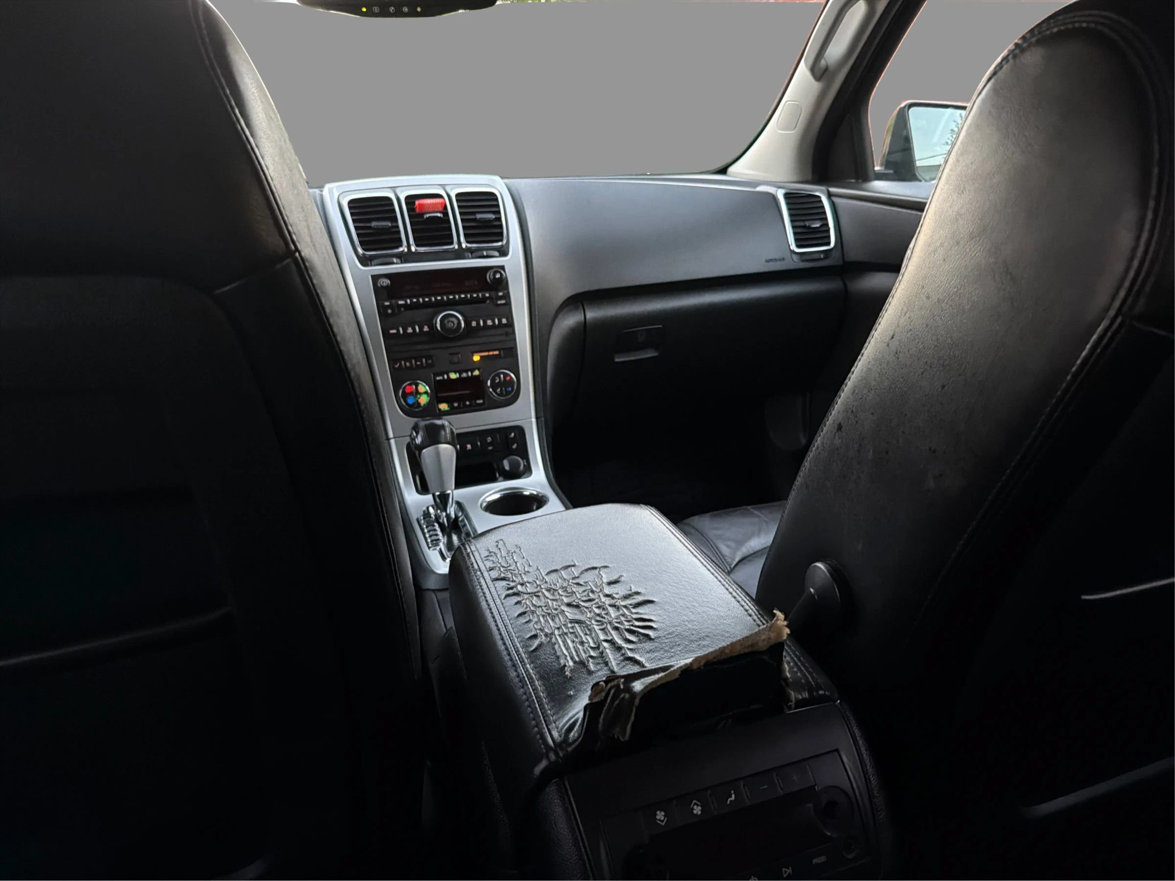 Used 2011 GMC Acadia SLT FWD image 21