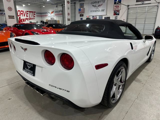 Used 2012 Chevrolet Corvette Convertible w/ 2LT Preferred Equipment Group RWD image 6