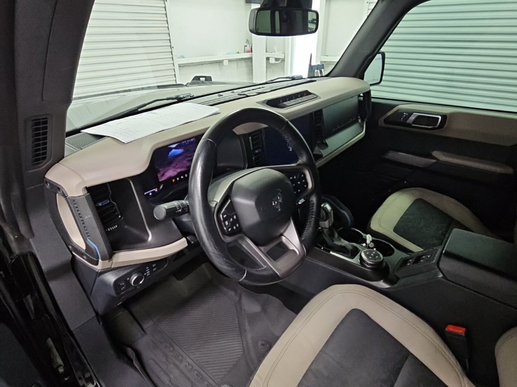 Used 2022 Ford Bronco Wildtrak AWD/4WD image 13