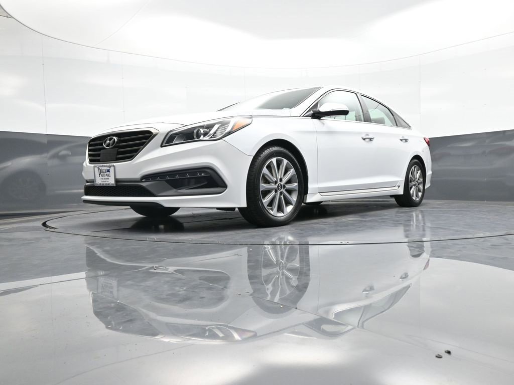 Used 2016 Hyundai Sonata Limited w/ Option Group 04 image 26