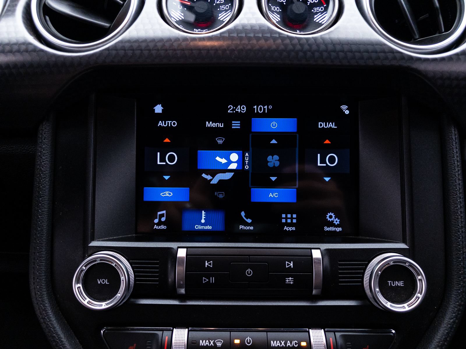 Used 2019 Ford Mustang GT Premium w/ GT Performance Package RWD image 27