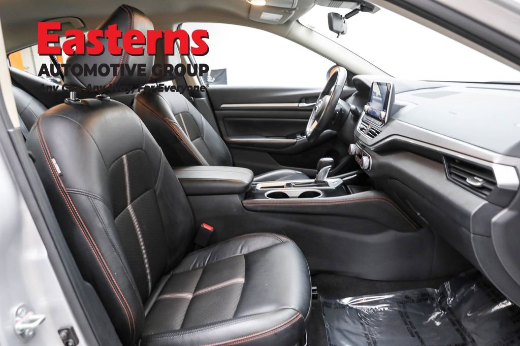 Used 2024 Nissan Altima 2.5 SR image 23
