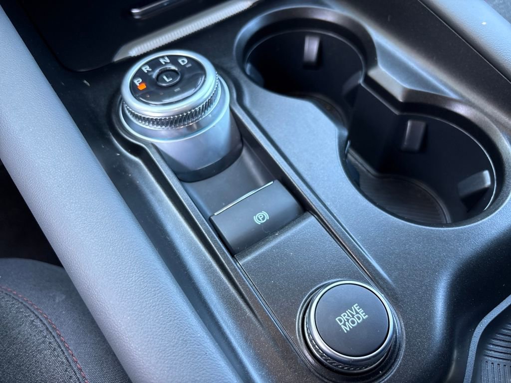 Used 2025 Ford Explorer Active image 27
