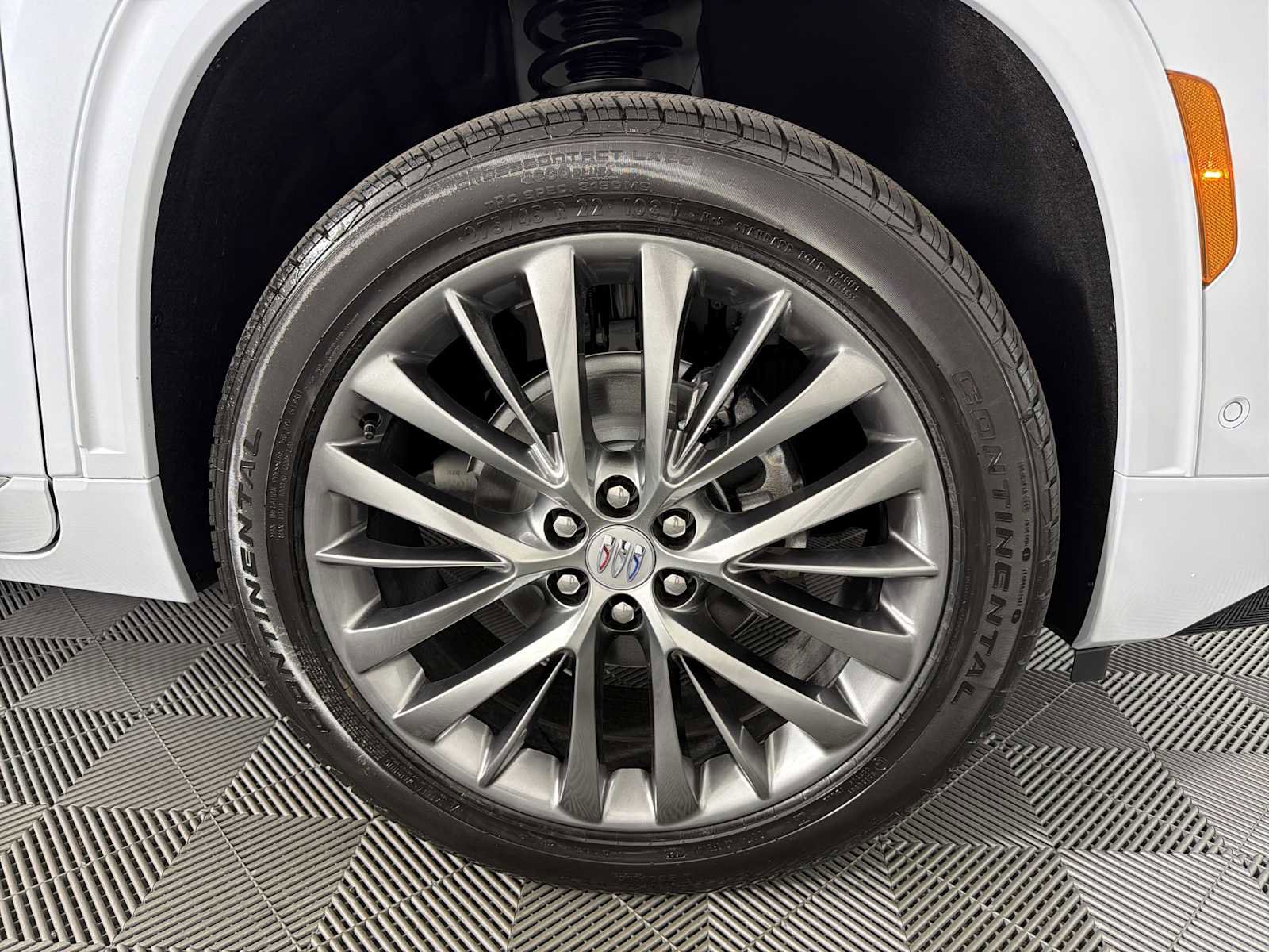 New 2026 Buick Enclave Avenir w/ Super Cruise Package FWD image 10