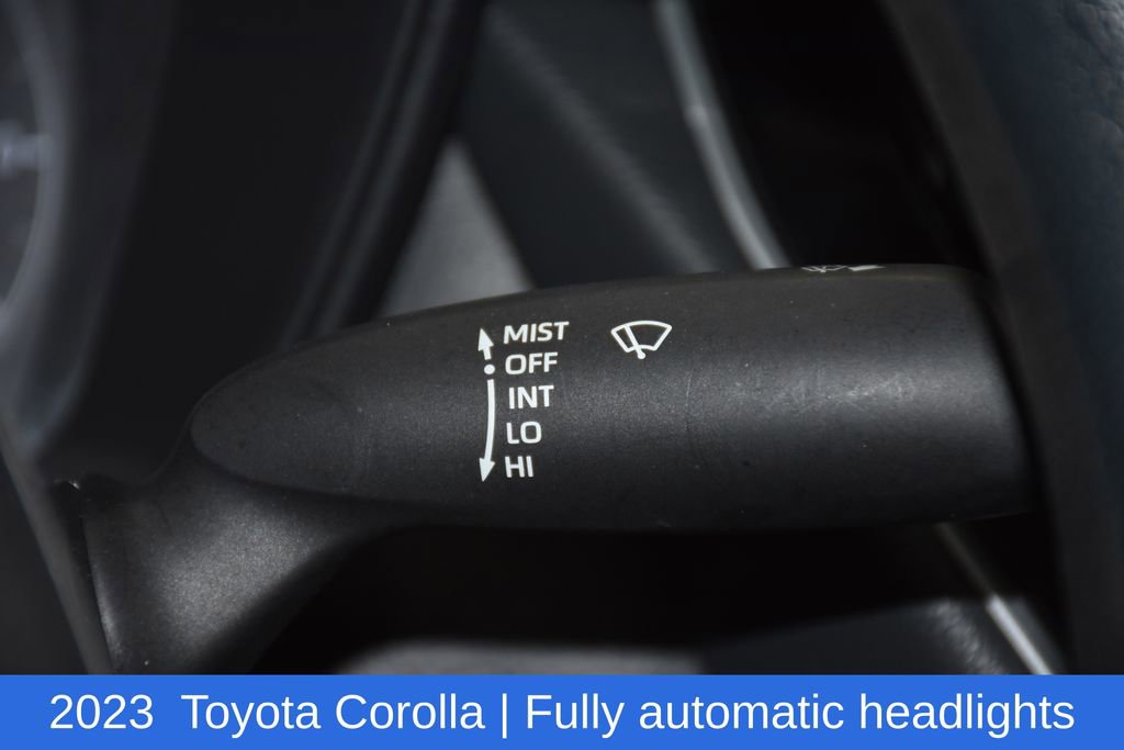 Used 2023 Toyota Corolla LE image 12