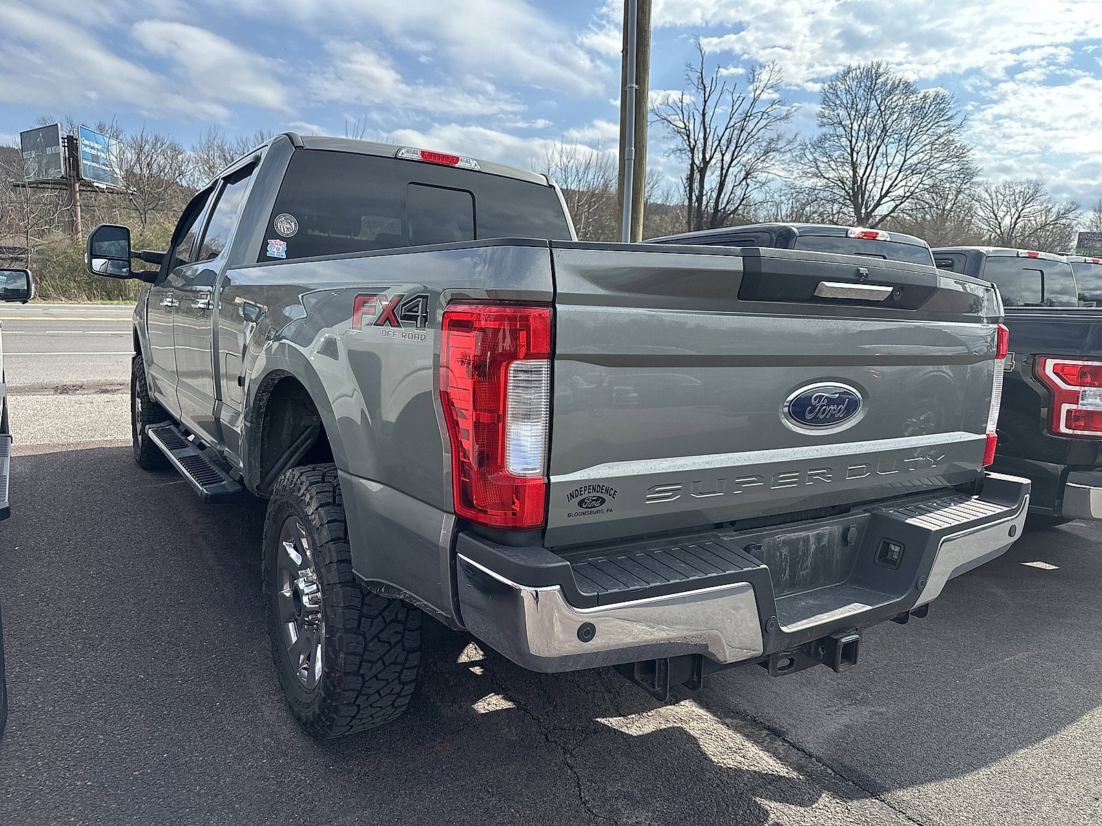 Certified 2019 Ford F250 Lariat w/ Chrome Package AWD/4WD image 4