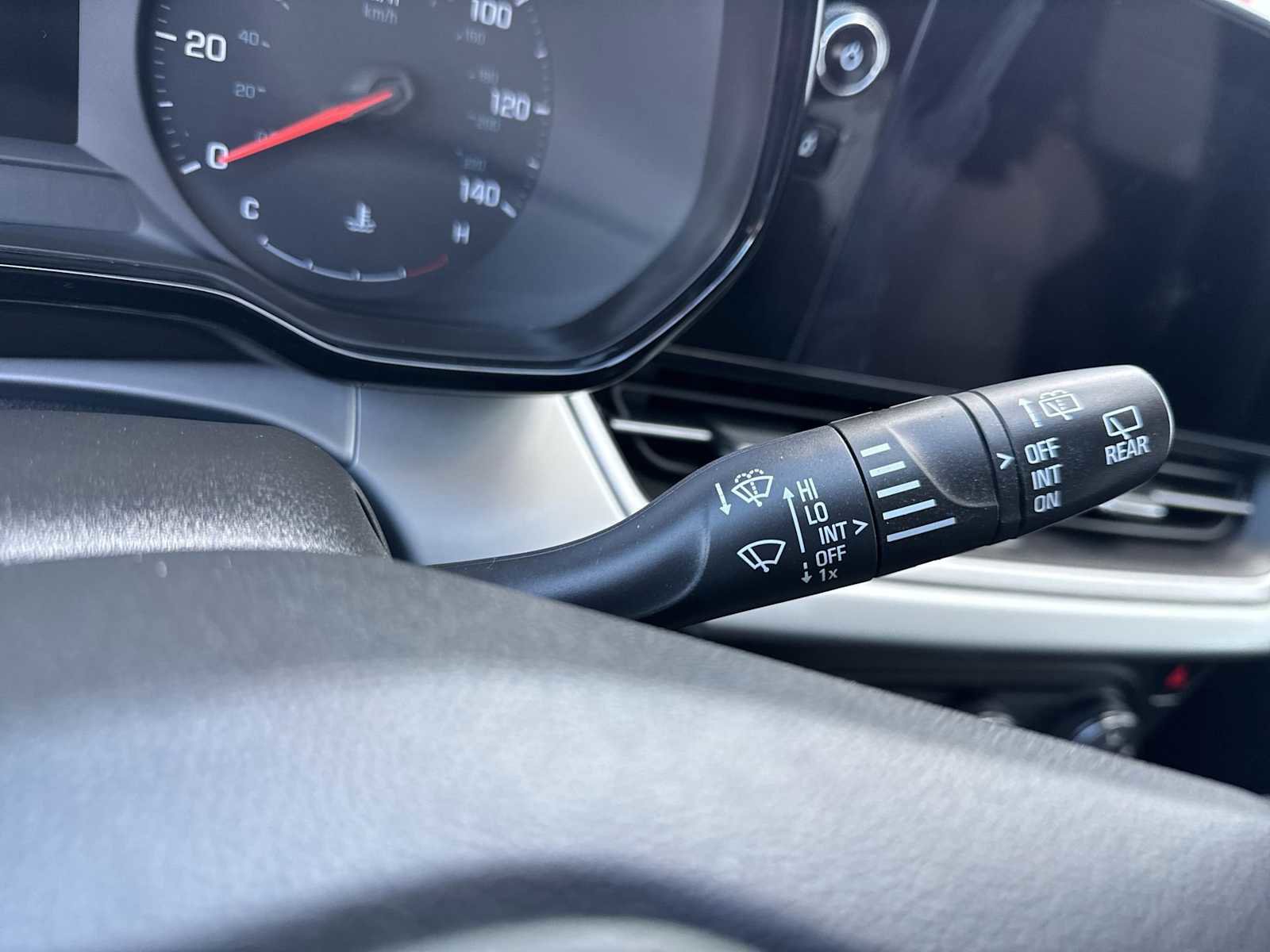 Used 2024 Chevrolet Trax LS w/ LS Convenience Package image 23