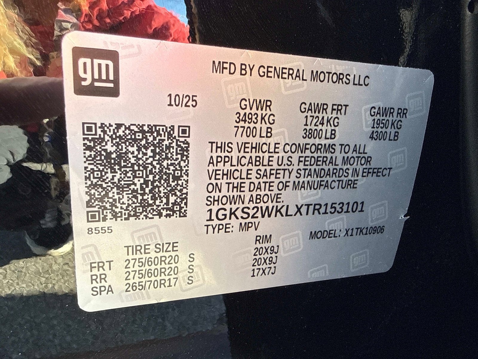 Used 2026 GMC Yukon XL AT4 Ultimate w/ LPO, Floor Liner Package AWD/4WD image 37