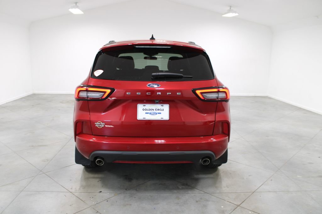 Used 2023 Ford Escape ST-Line w/ Tech Pack #1 image 8