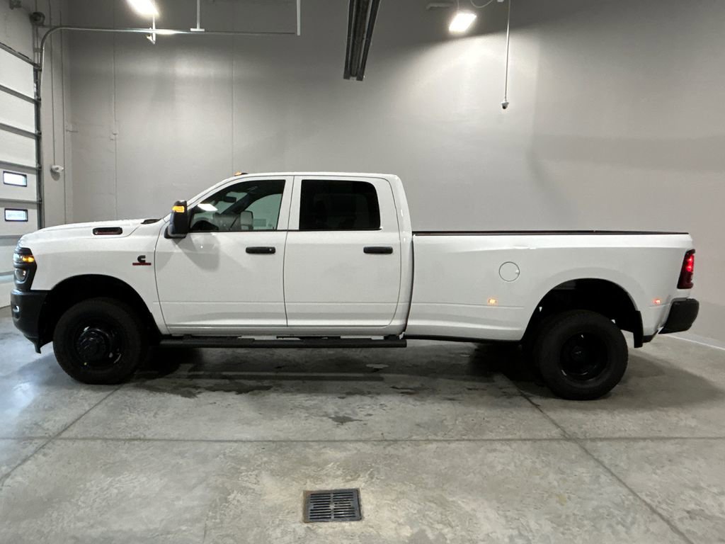 New 2026 RAM 3500 Tradesman image 9
