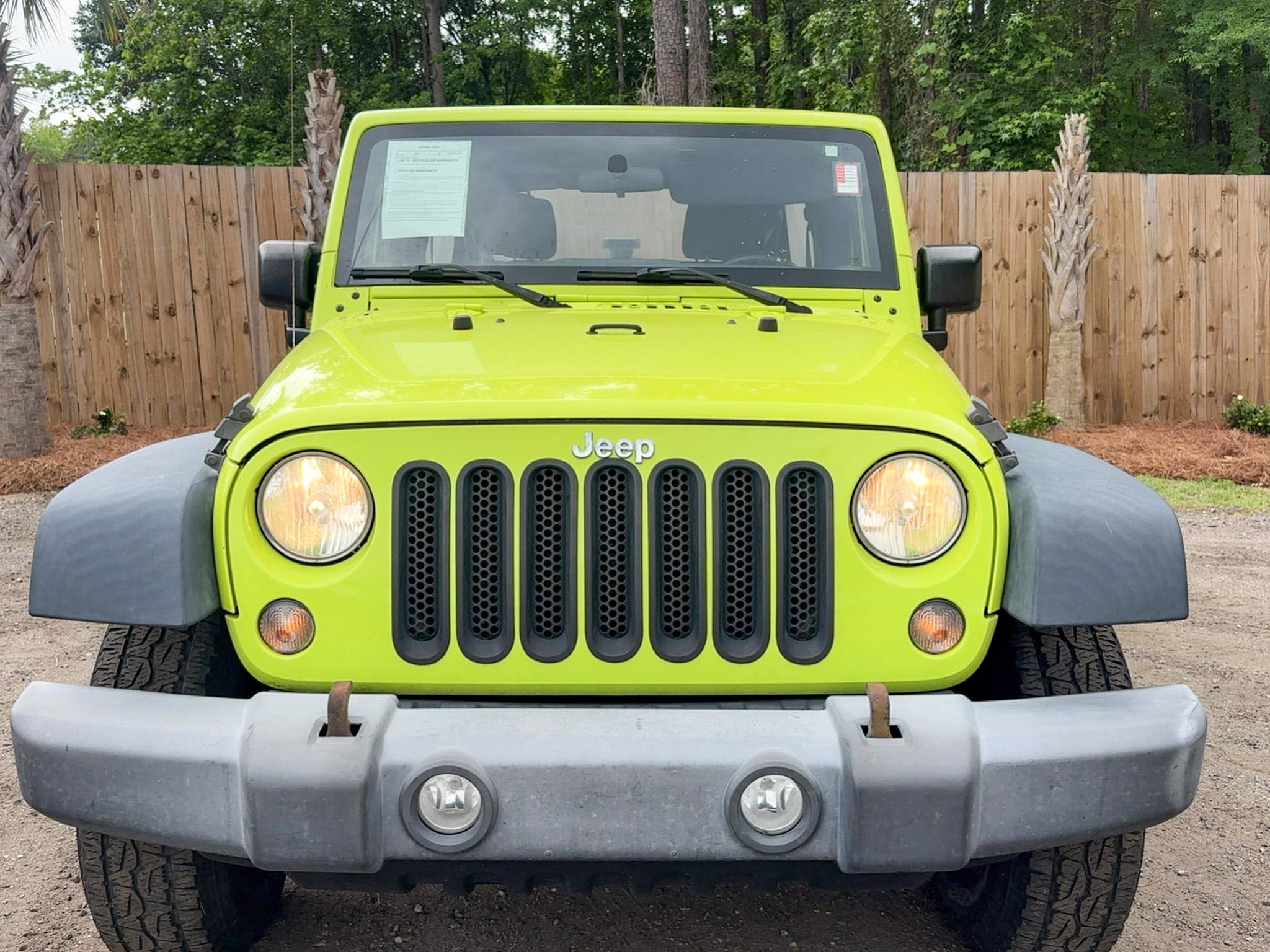 Used 2016 Jeep Wrangler Unlimited Sport w/ Connectivity Group AWD/4WD image 12