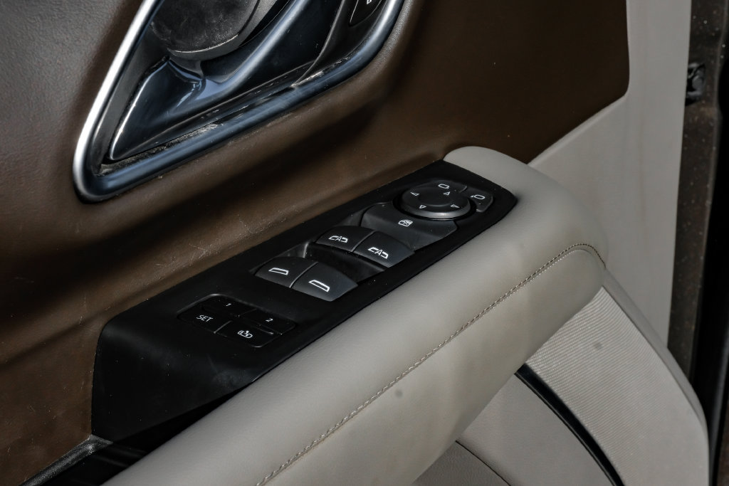 Used 2021 Chevrolet Tahoe LT RWD image 42