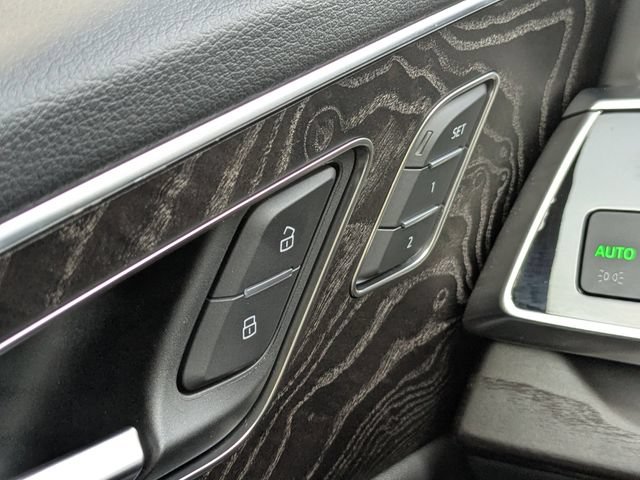 Used 2023 Audi Q8 Premium Plus w/ Premium Plus Package AWD/4WD image 23