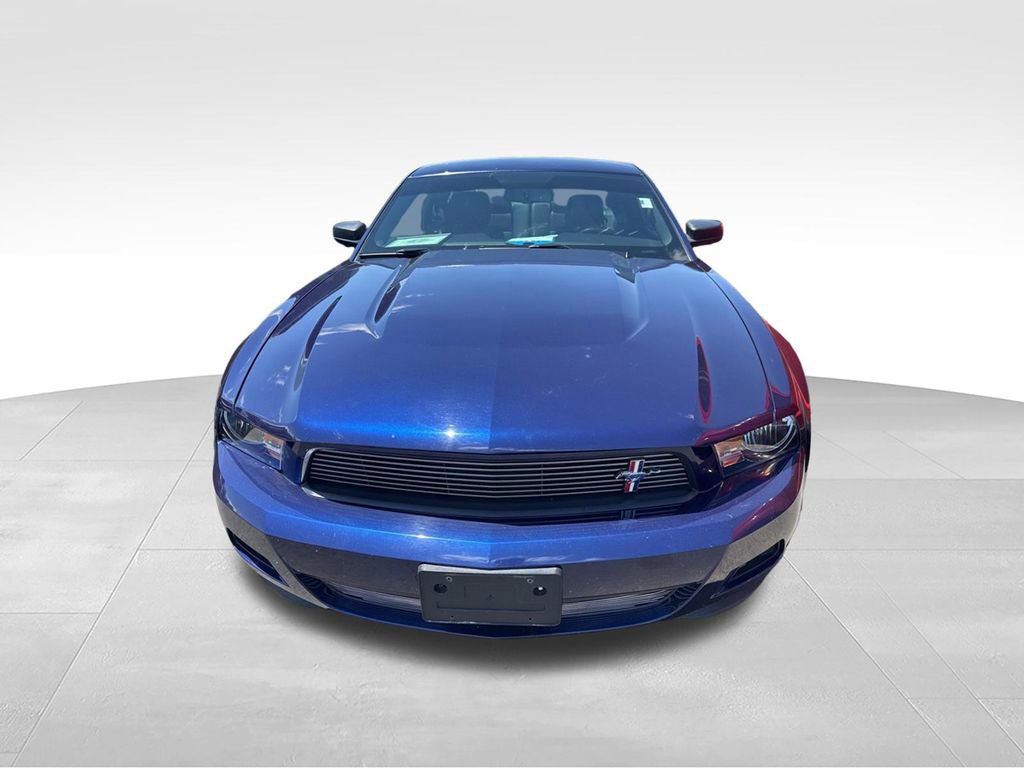 Used 2012 Ford Mustang Premium RWD image 6