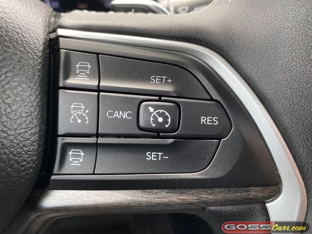 Certified 2025 Jeep Grand Cherokee L Limited w/ Black Appearance Package AWD/4WD image 20