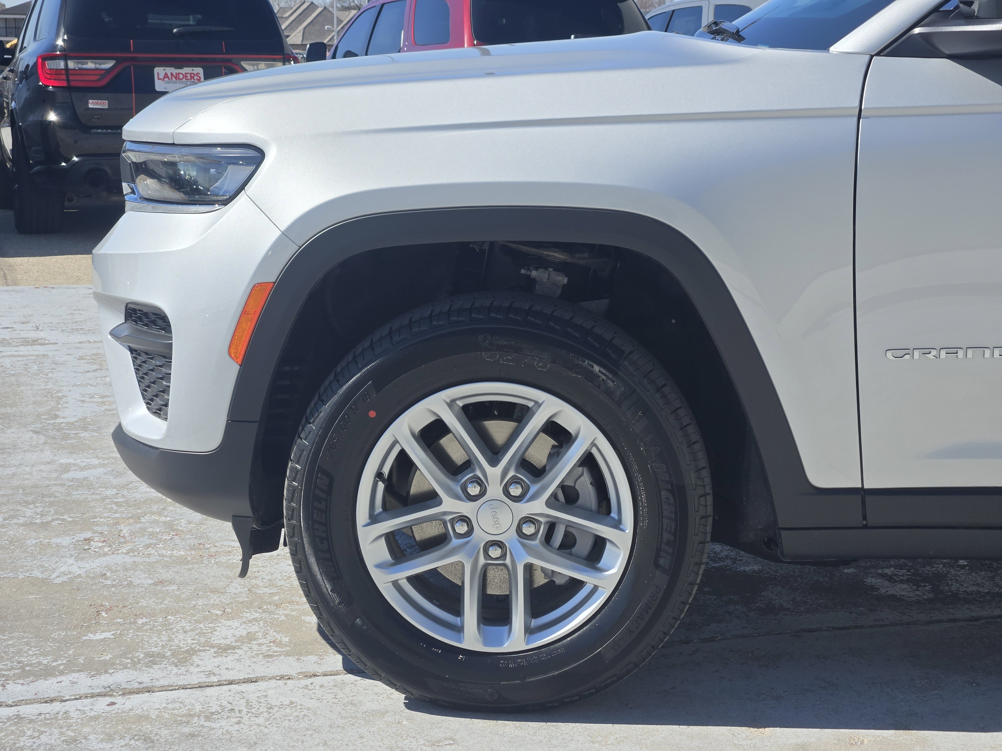 New 2026 Jeep Grand Cherokee Laredo X image 5