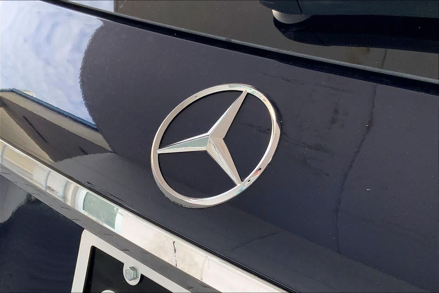 Used 2022 Mercedes-Benz GLE 350 w/ Premium Package image 33