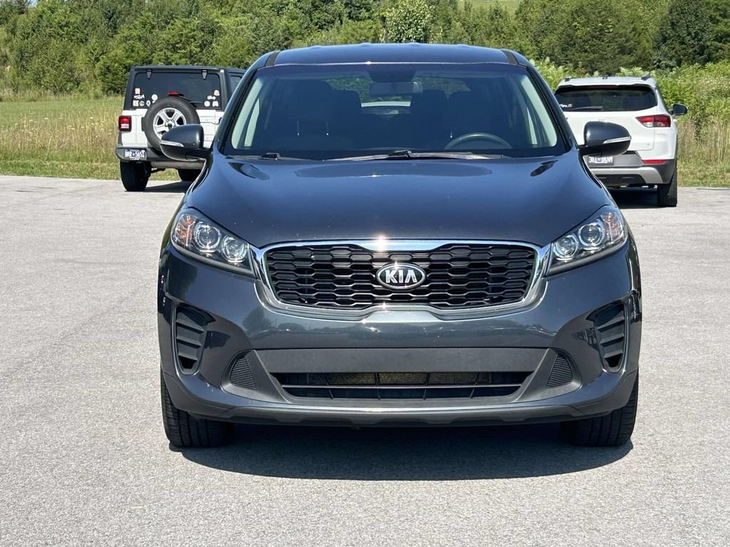 Used 2020 Kia Sorento FWD V6 image 2