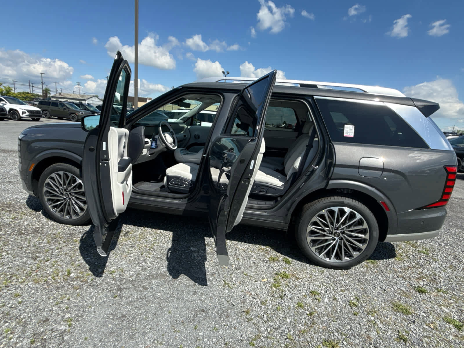 New 2026 Hyundai Palisade Calligraphy FWD image 20