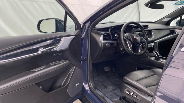 Used 2025 Cadillac XT5 Premium Luxury image 34