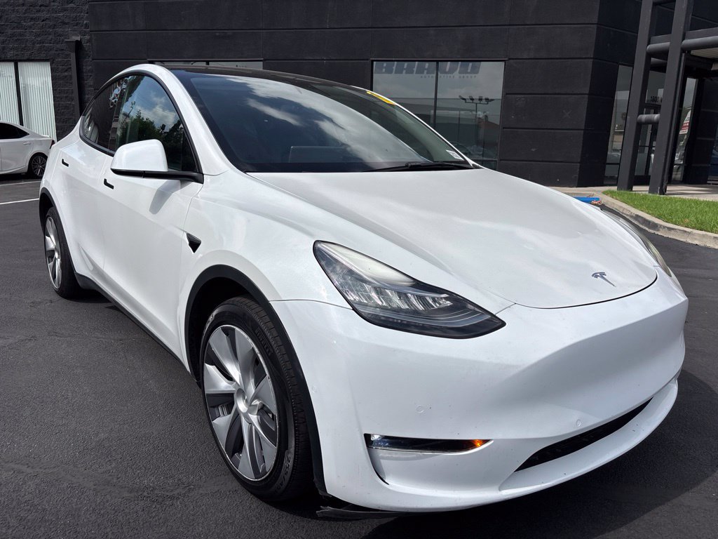 Used 2021 Tesla Model Y Long Range AWD/4WD image 2