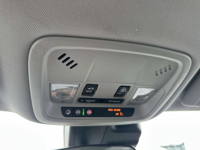 Used 2023 Chevrolet Malibu LT FWD image 35
