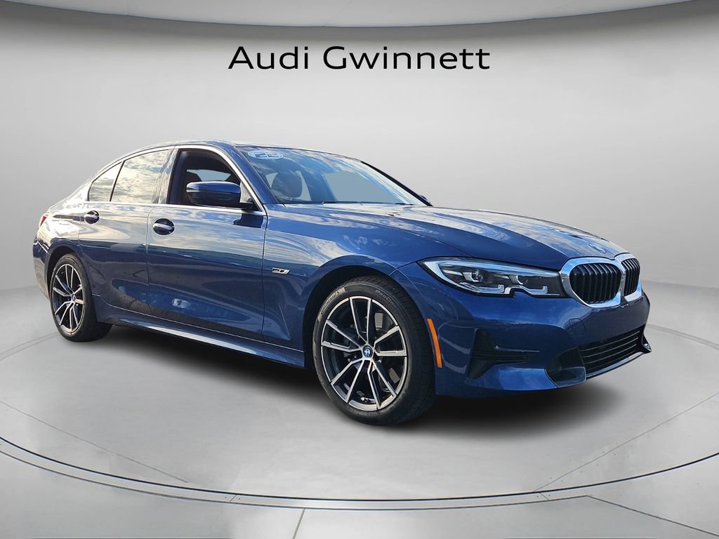 Used 2022 BMW 330e xDrive 330e xDrive w/ Premium Package image 9