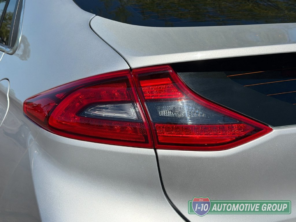 Used 2017 Hyundai Ioniq Limited w/ Ultimate Package 03 FWD image 16
