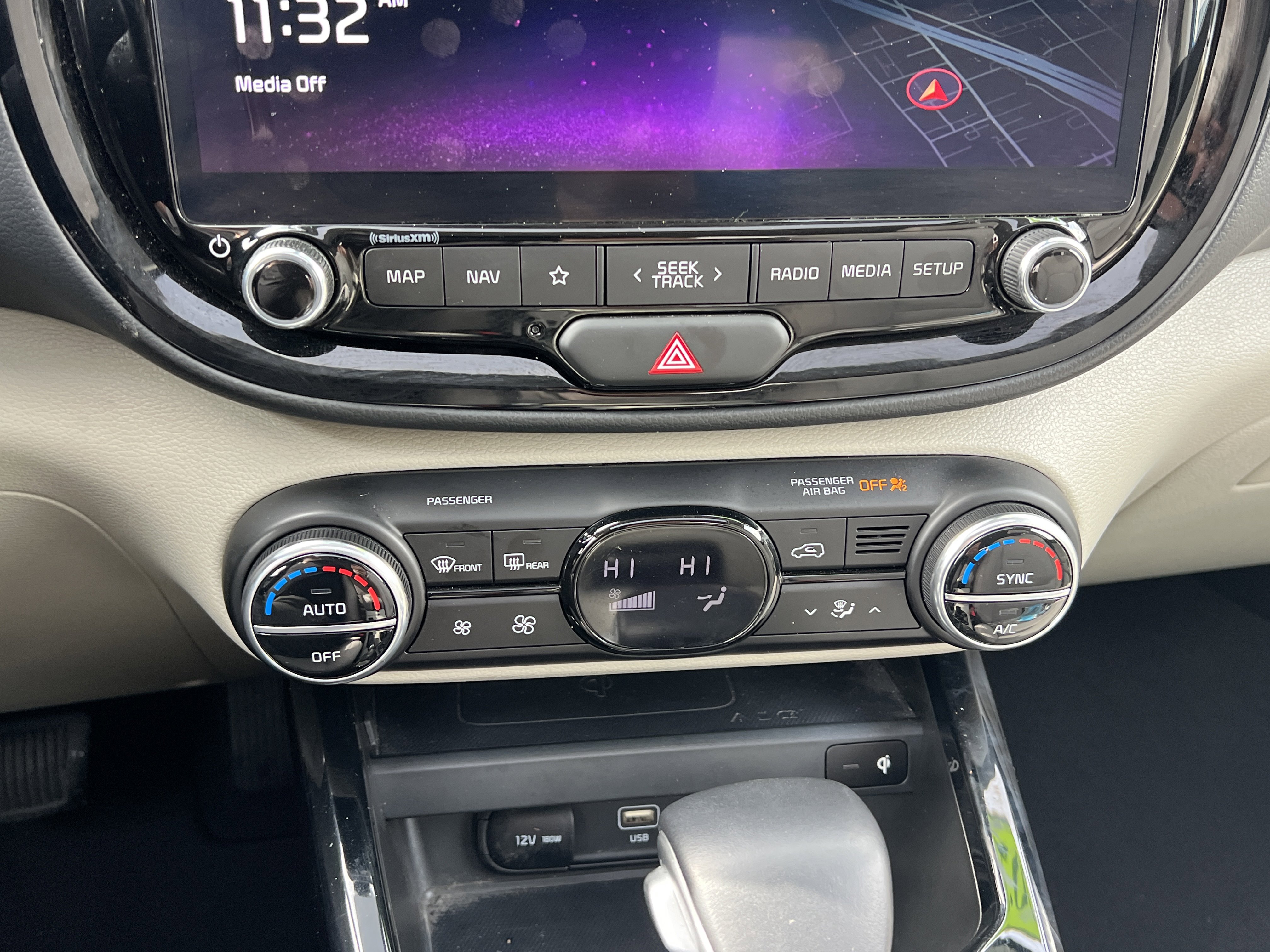 Certified 2025 Kia Soul EX image 26