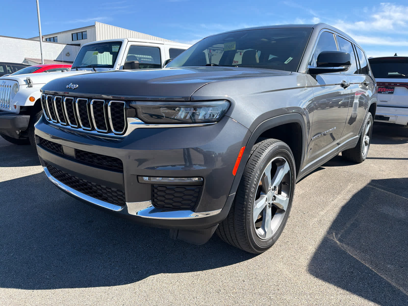 Used 2021 Jeep Grand Cherokee L Limited image 22