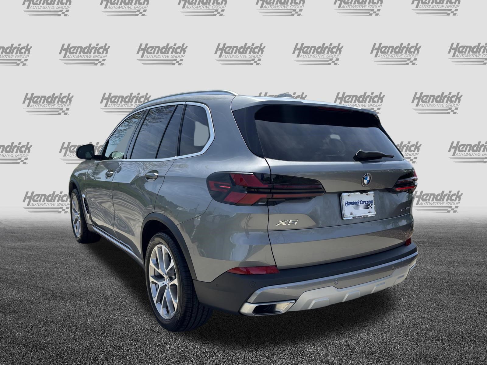 Certified 2025 BMW X5 xDrive40i AWD/4WD image 8