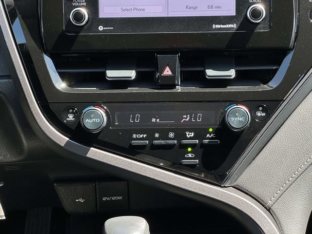 Used 2023 Toyota Camry SE image 21