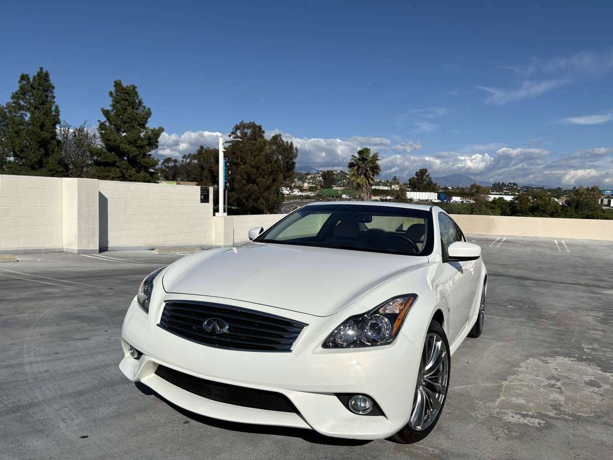 Used 2014 INFINITI Q60 Journey w/ Premium Package image 4