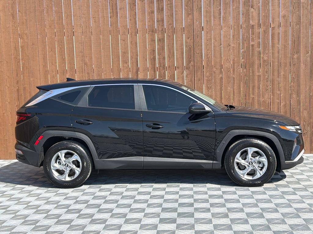 Used 2024 Hyundai Tucson SE image 9