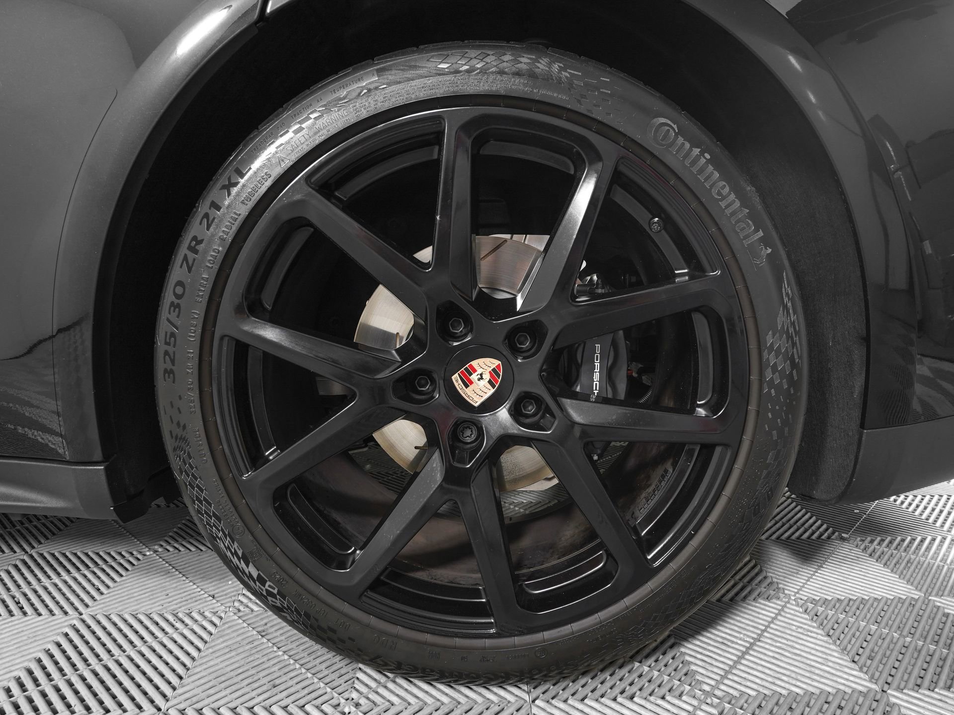 Used 2026 Porsche Panamera 4 AWD/4WD image 29